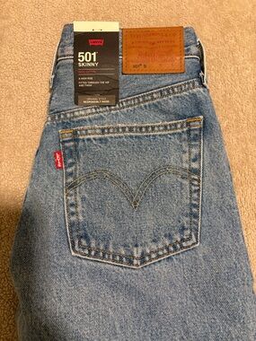 **Brand New 501 Premium High-Rise Skinny Jeans with Yellow Stitching 24 x 28